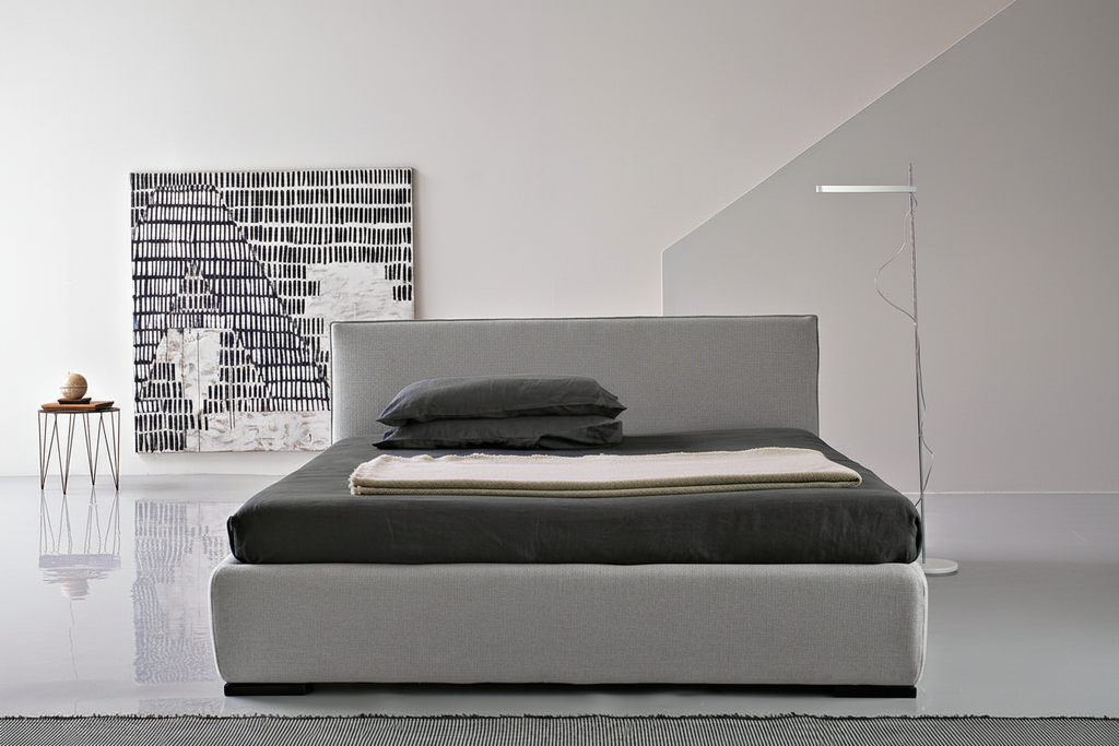 Bed - Gray Linen