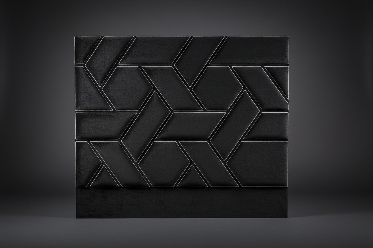 King – Black Bouclé