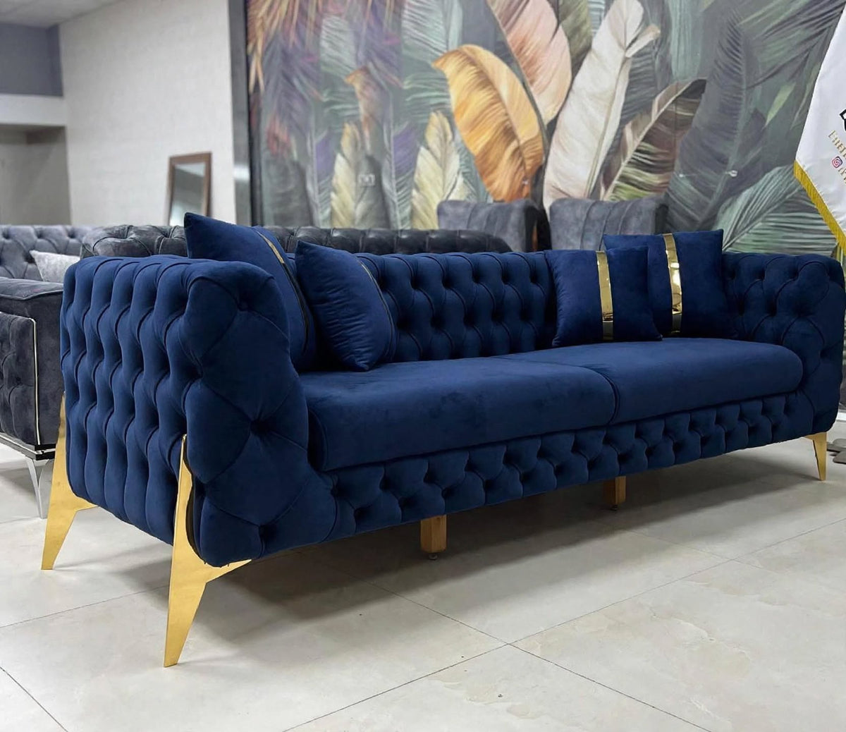 Chesterfield Luxury Sofa – Velvet & Leather