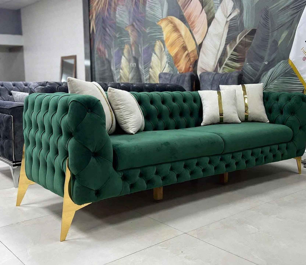 Chesterfield Luxury Sofa – Velvet & Leather
