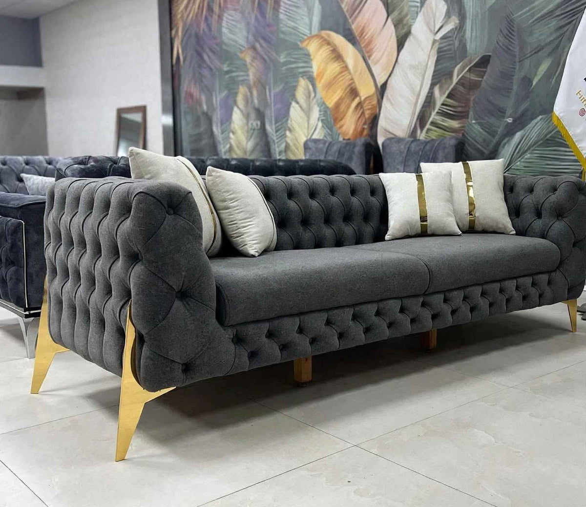 Chesterfield Luxury Sofa – Velvet & Leather